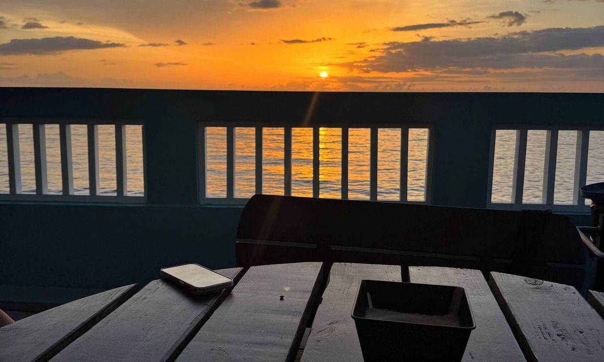 Guanajibo Apartment | 1st Floor Direct Beach Access Sleeps 6