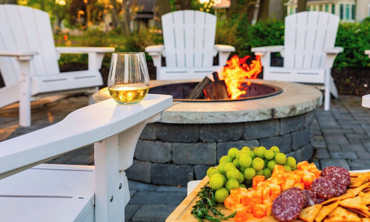 South Haven House | 2 Blocks to Beach | Block to Kids Park | Fire Pit | Coffee Bar