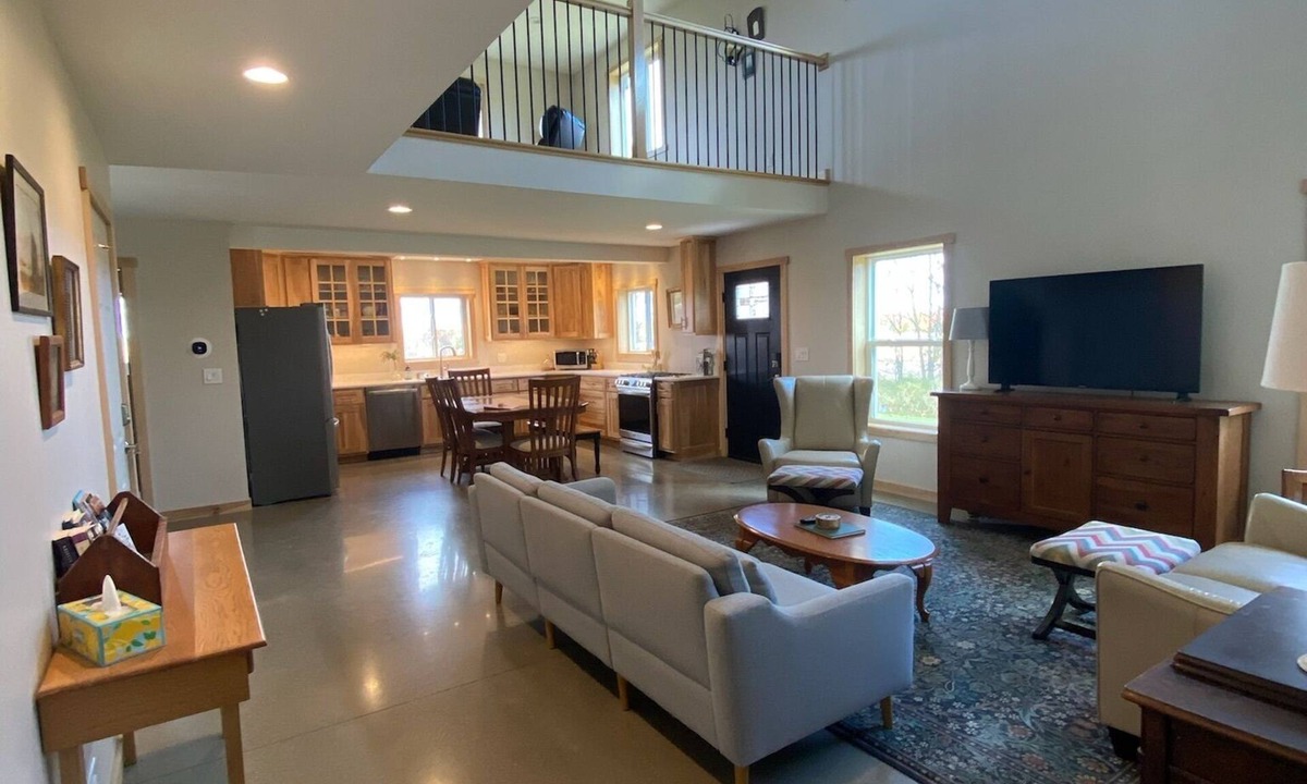 Herron House | 2BR 2BA—Charming New Build—150 Acres—8 Minutes to Alpena—Golf & River Next Door