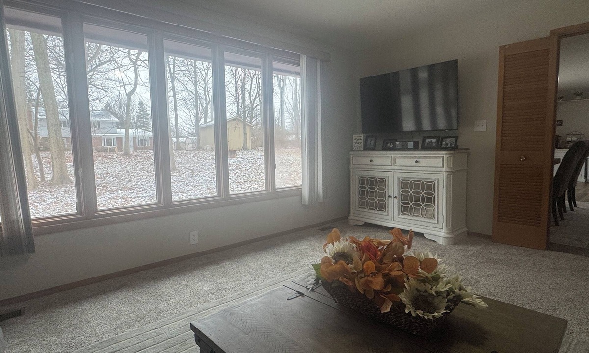 Yorktown House | 3-bedroom entire home with nice yard in Muncie + patio + plenty of parking