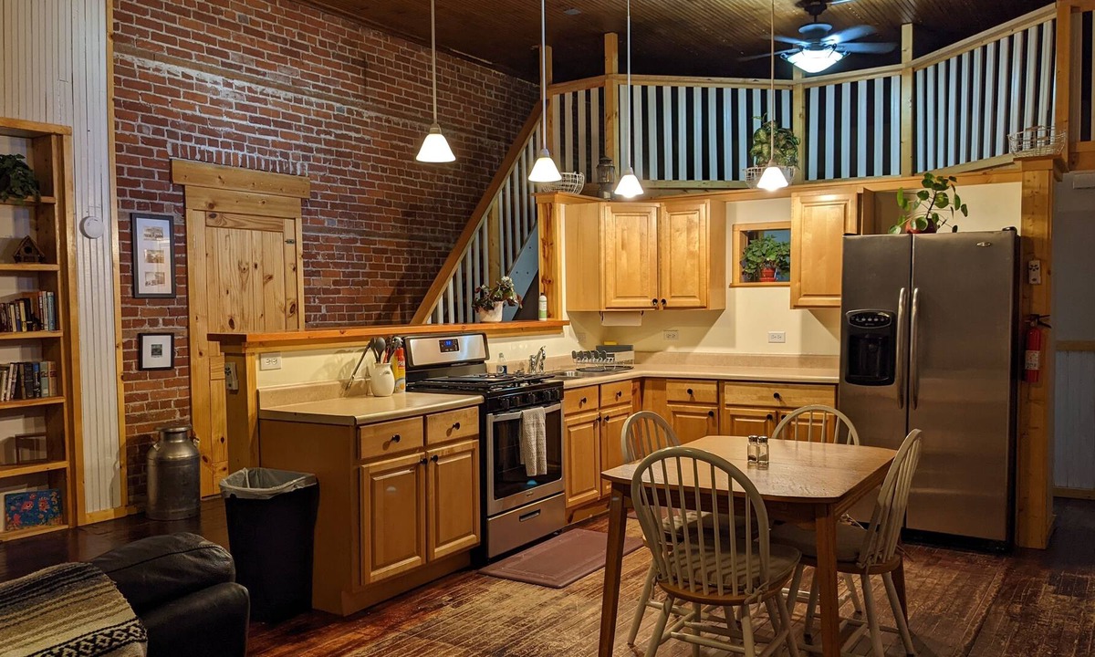 Goodman Apartment | 3BR 1.5 BA Industrial loft in historic building on ATV trails