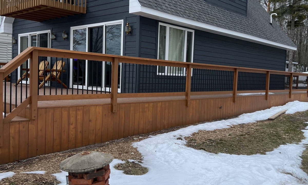 Pellston Cottage | Beautiful Northern Michigan Waterfront property on Douglas Lake.