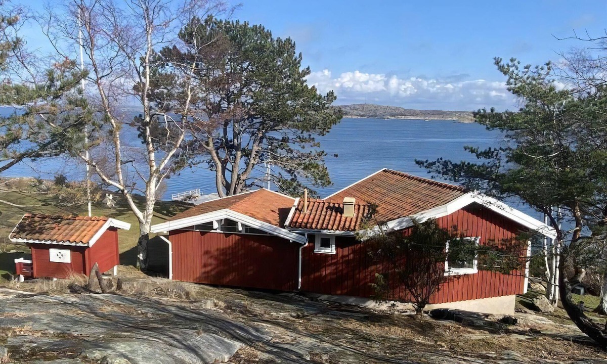 Halso House | Beautifully situated holiday home