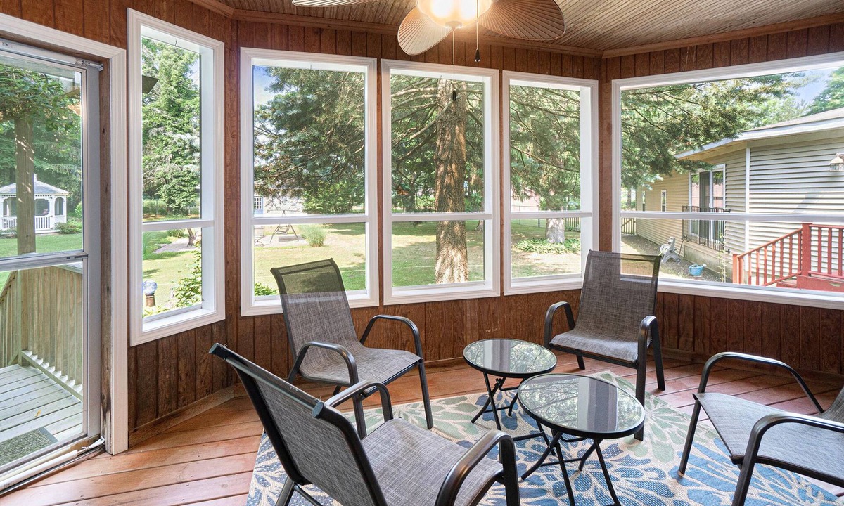South Haven Bed & Breakfast | Black River Inn Bed and Breakfast
