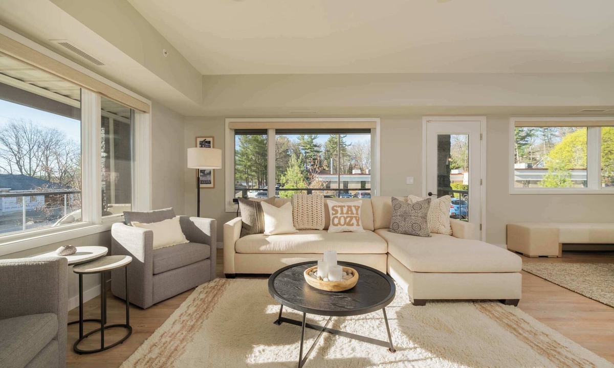 Traverse City Condo | Boardman Ridge 2-C with Balcony Close to Town