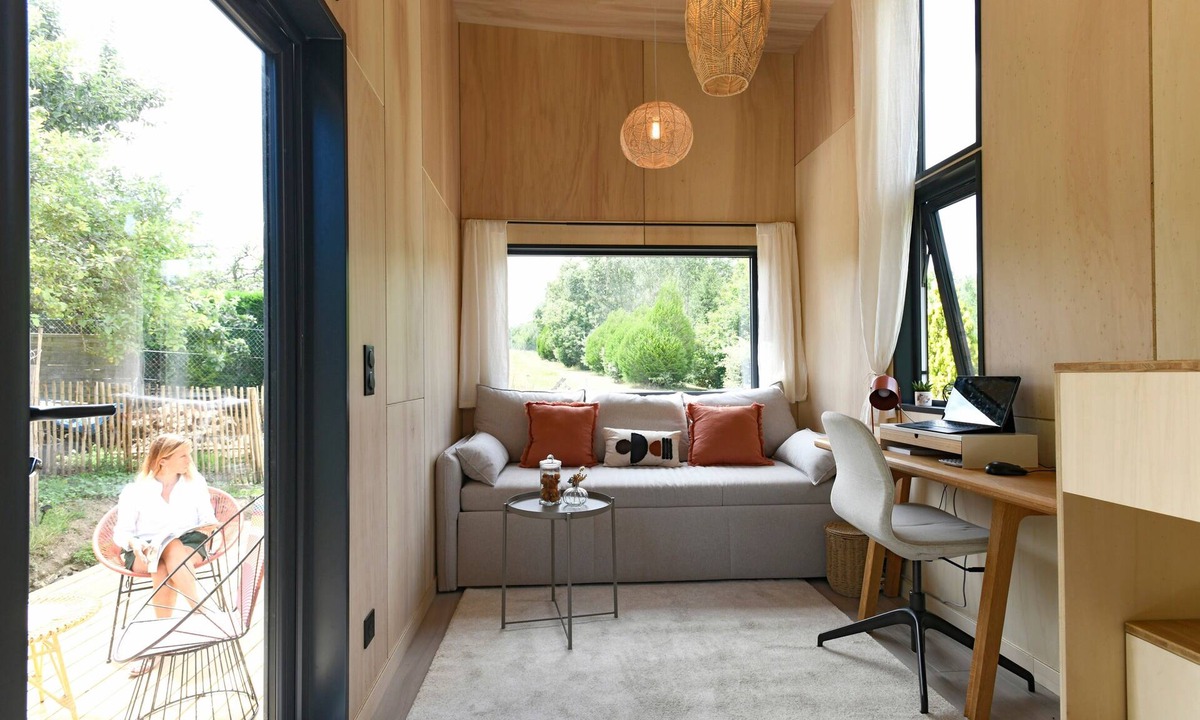 Vertou Ski Chalet | Chalet 'La Tiny House De La Blandinière' with Private Terrace, Shared Garden and Wi-Fi