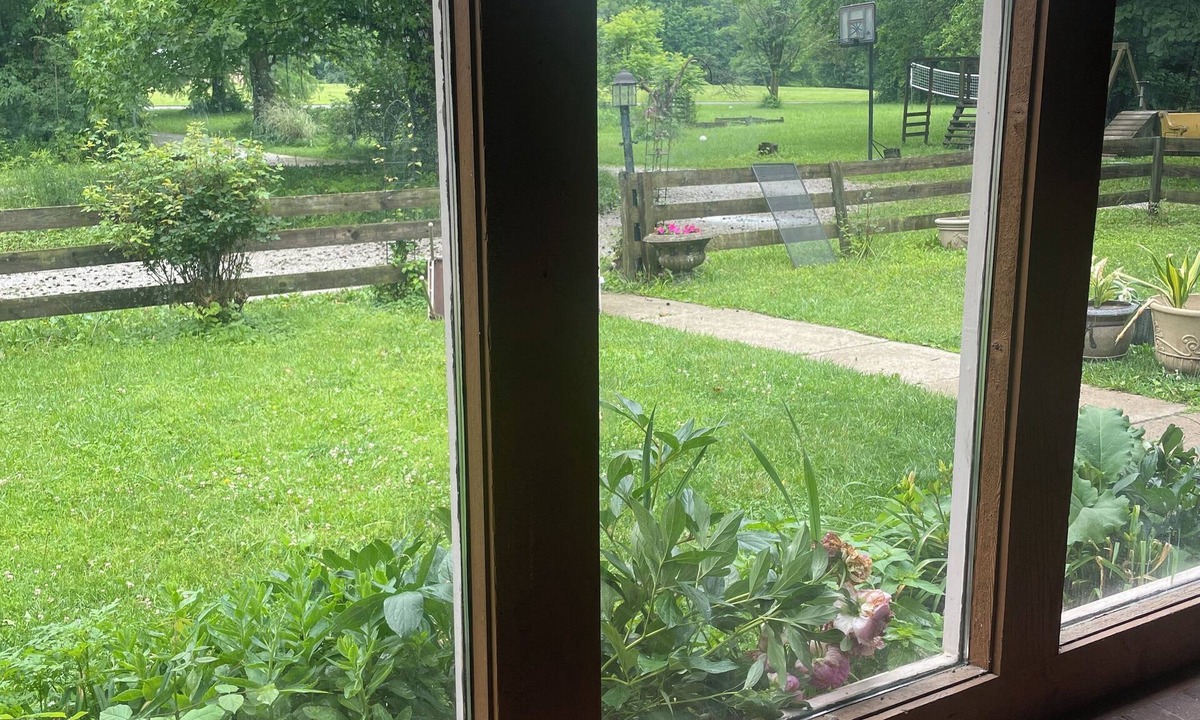 Lafayette House | Charming 5-bedroom house close to I-65 and Purdue on 10 beautiful acres