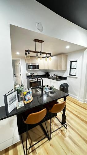 Racine Apartment | Cobblestone Stay