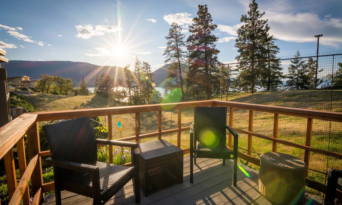 Okanagan-Similkameen Bed & Breakfast | Cormier's Studio