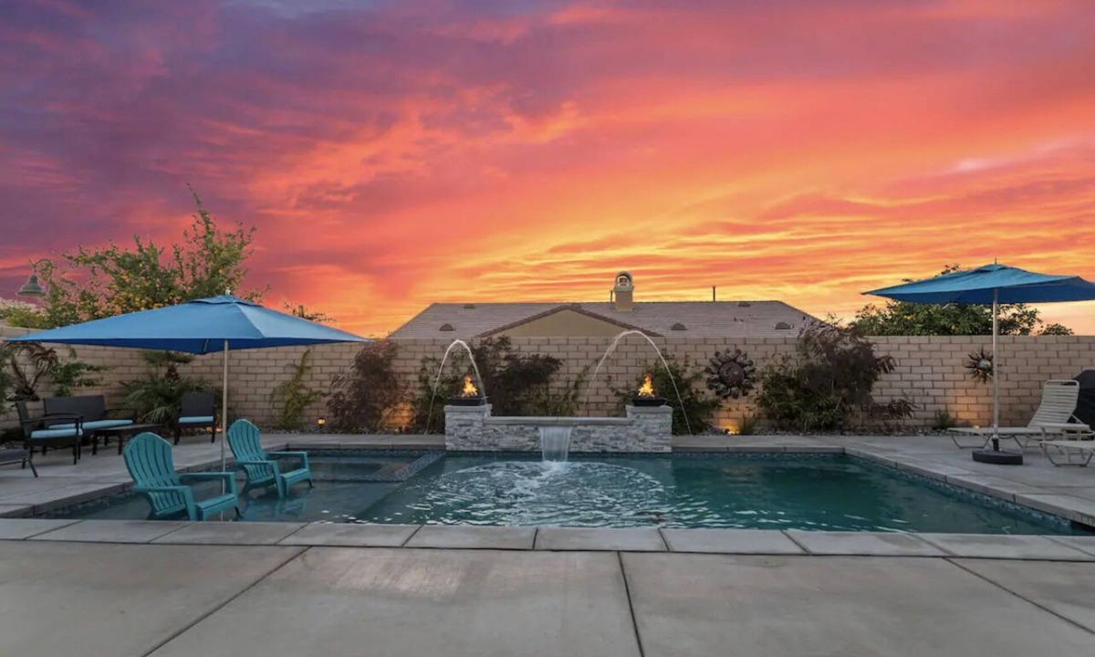 Terra Lago House | Desert Oasis in Terra Lago Enjoy Coachella XL pool. Remodeled inside Duel AC