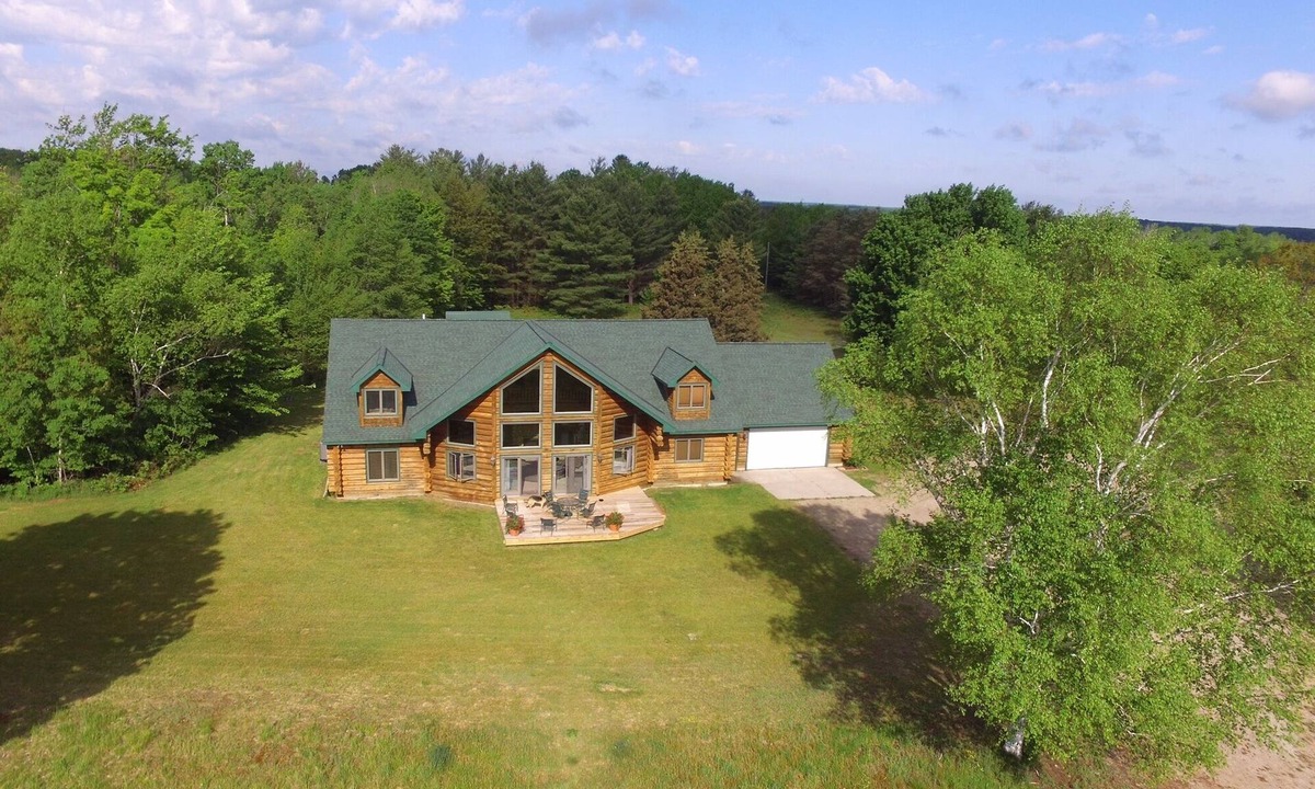 Mesick House | Early June and August 9-13 open dates. Reduced rates!