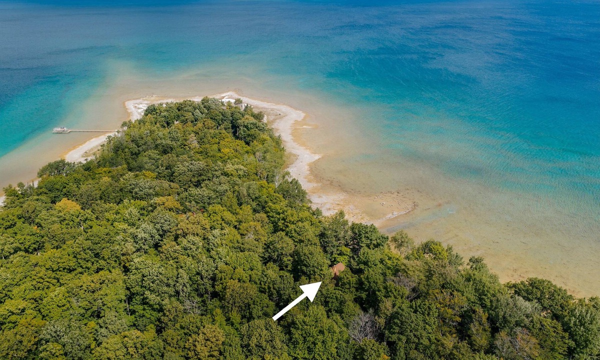 Traverse City Cottage | East Beach Cottage: Sandy | Secluded | 3 King Beds