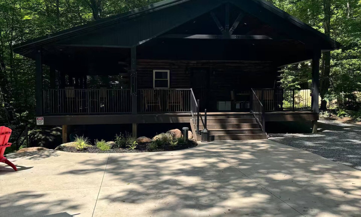 Athelstane Cabin | Entire cabin in Silver Cliff, Wisconsin on the Peshtigo River