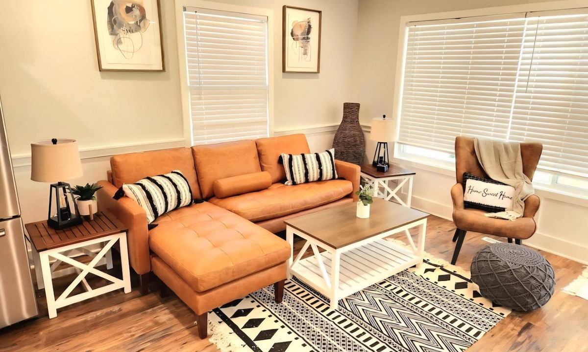 Newburgh House | Fantastic 3-bedroom house with AC in Newburgh/Evansville