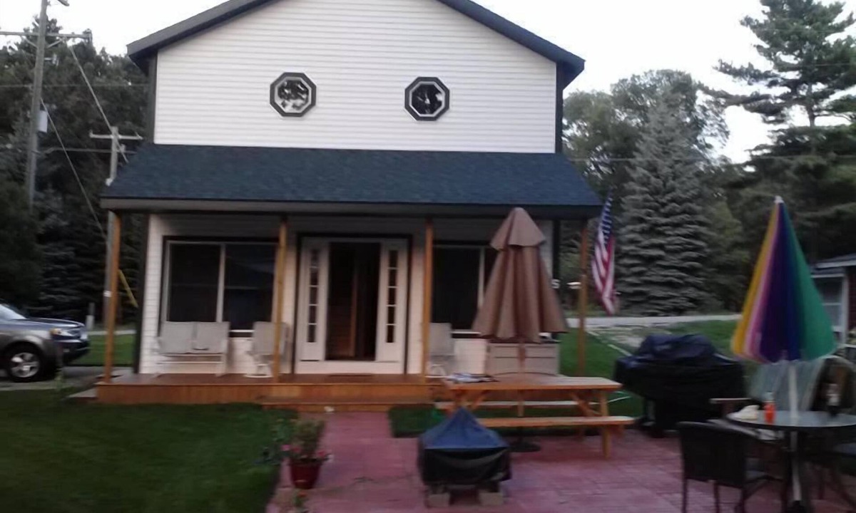 Silver Lake Cottage | Floridale Cottage, 3 bedroom near Silver Lake, Floridale Association, sleeps 8