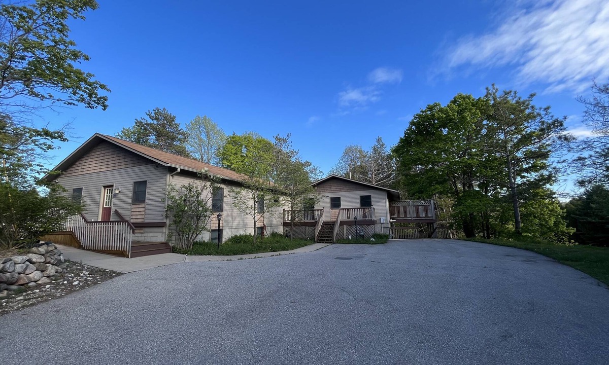 Charlevoix House | Gather. Unwind. Huge. Hot Tub. Game Rm! <1 mile from Lk MI, ADA & kid friendly!