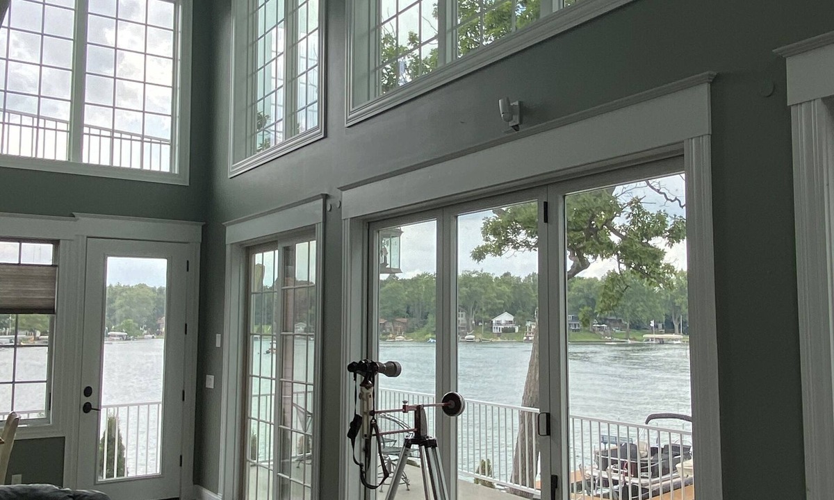Sister Lakes House | Gorgeous Luxury Lake House with Fantastic Views and Amenities
