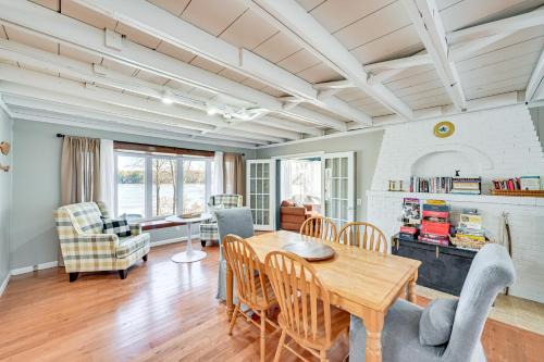 Grand Junction House | Grand Junction Lake Home: 13 Mi to South Haven!