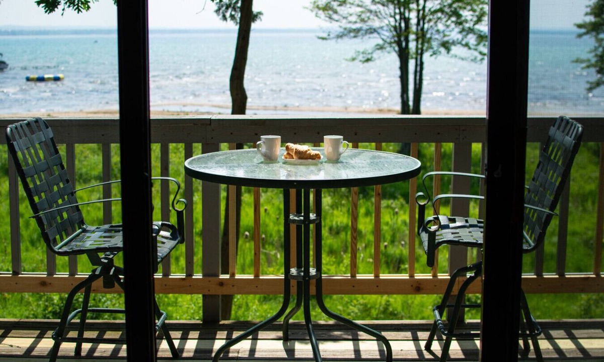 Acme Condo | Grand Traverse Shores Resort Condo on East Bay!