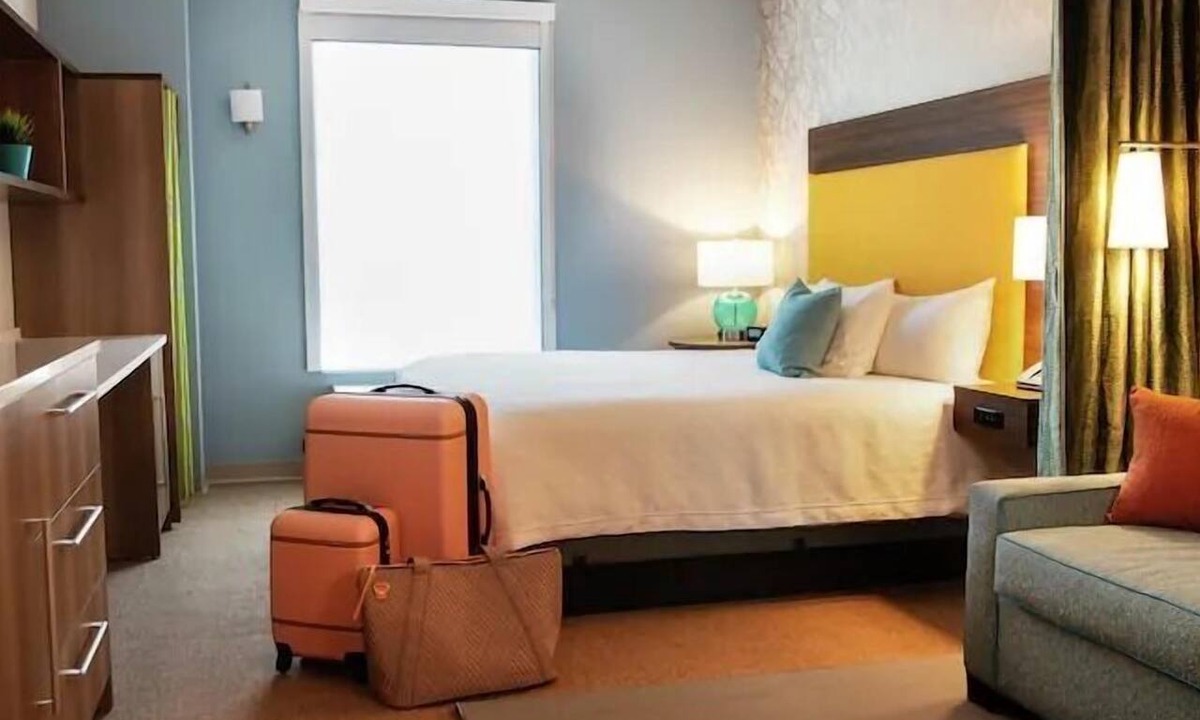 Elkhart Hotel | Home2 Suites by Hilton Elkhart