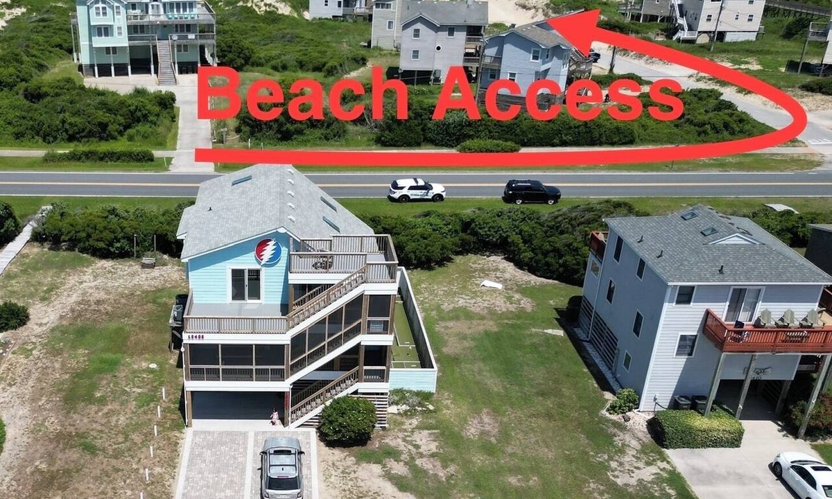 South Nags Head House | Hot Tub, EV Charger, Putt Putt, Corn Hole, Linens Included, Replenished Beach