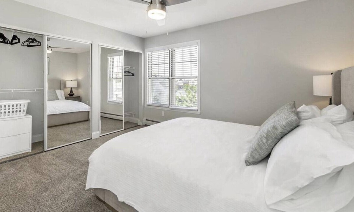 Waukesha Apartment | Landing at River's Edge - 2 Bedrooms in Downtown Waukesha