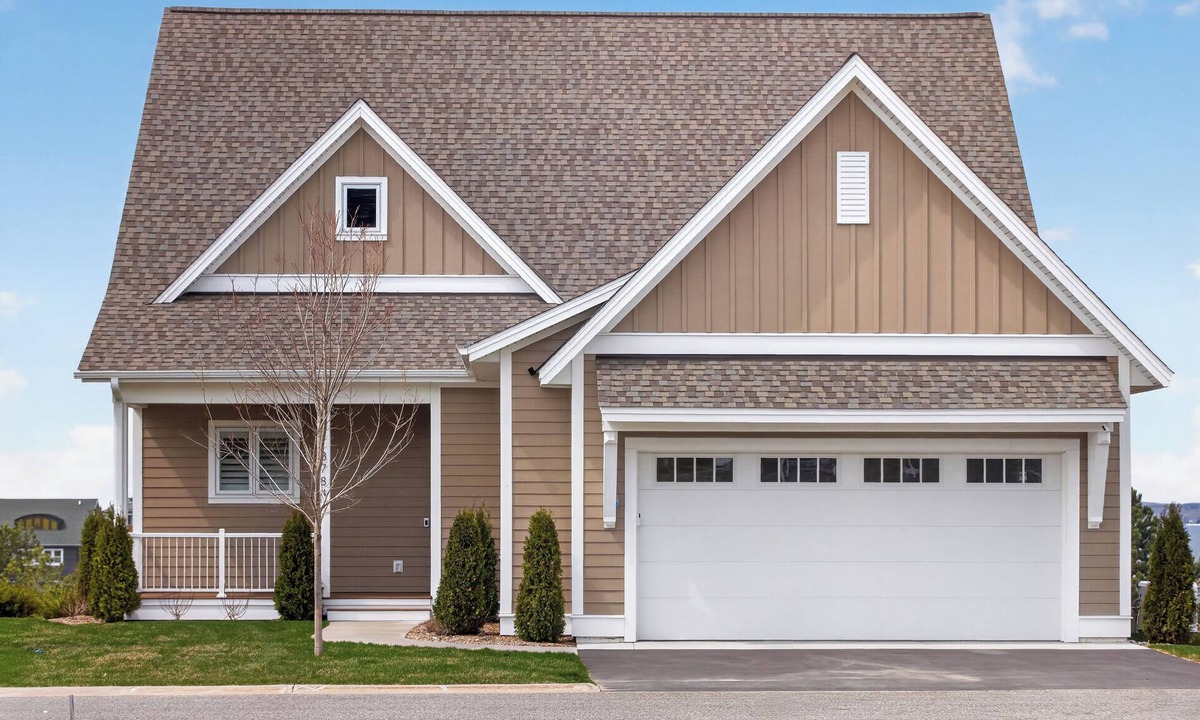 Bay Harbor House | Luxurious 6-Bedroom Home in Bay Harbor with Stunning Amenities!