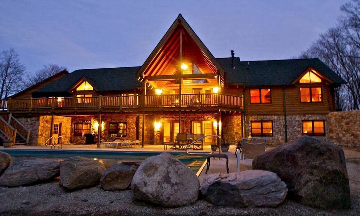 Mays Cabin | Luxurious Cabin Retreat with Heated Pool and Scenic Creek Views in Wayne Township, IN