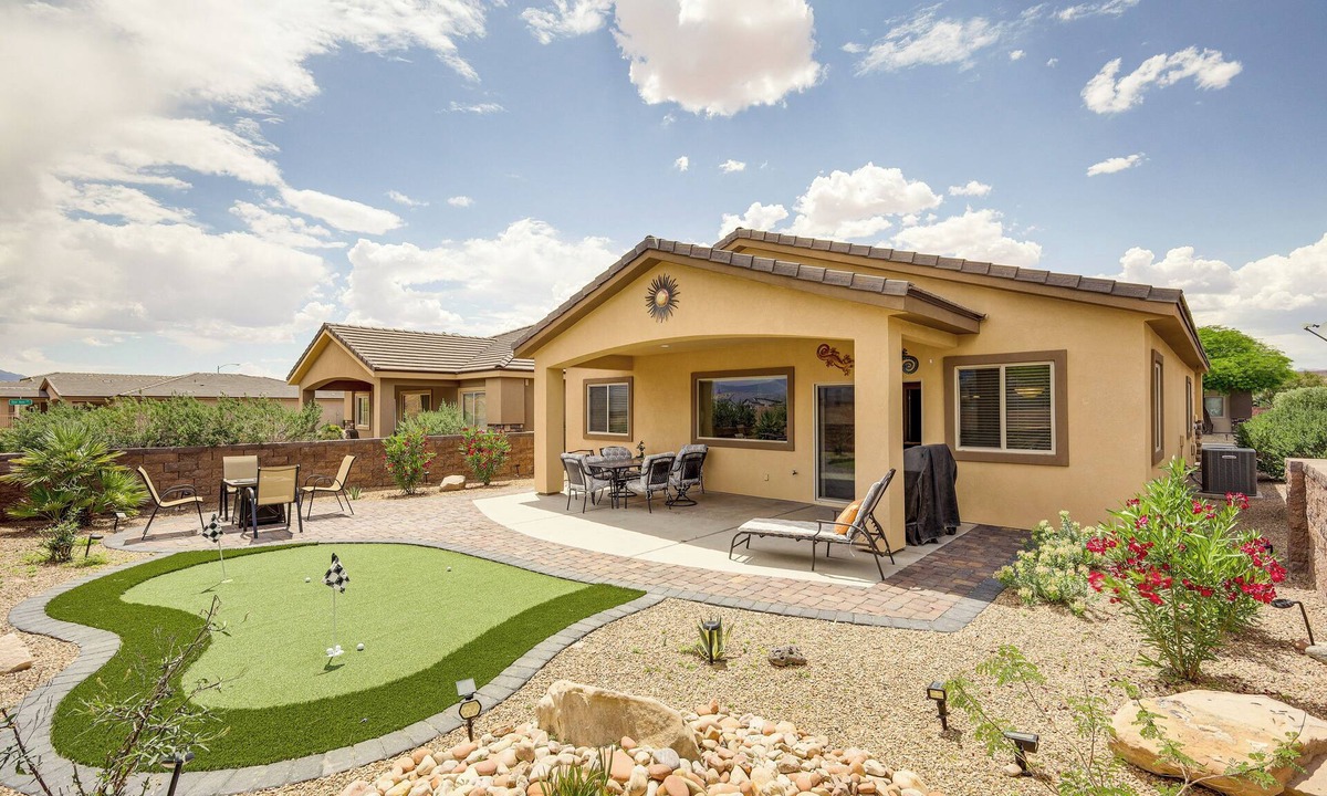 Mesquite Cottage | Mesquite Vacation Rental - Close to Golf Courses!