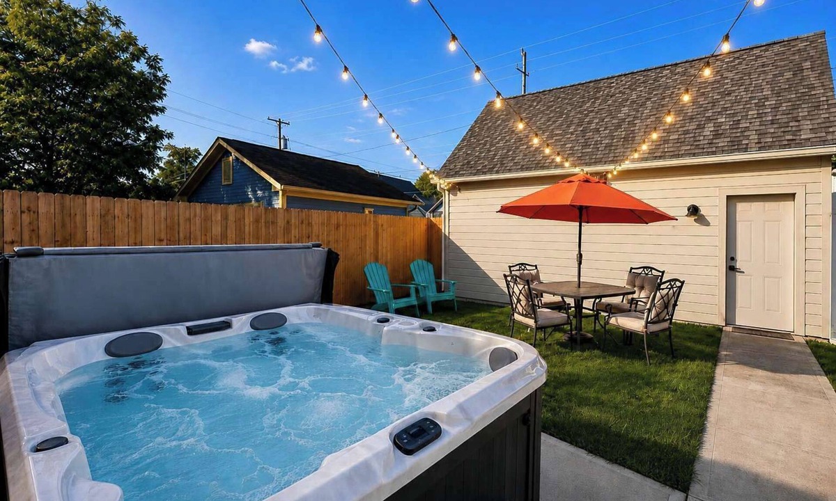 Fall Creek Place House | Modern Luxe Retreat | Hot Tub | Garage | Near DT
