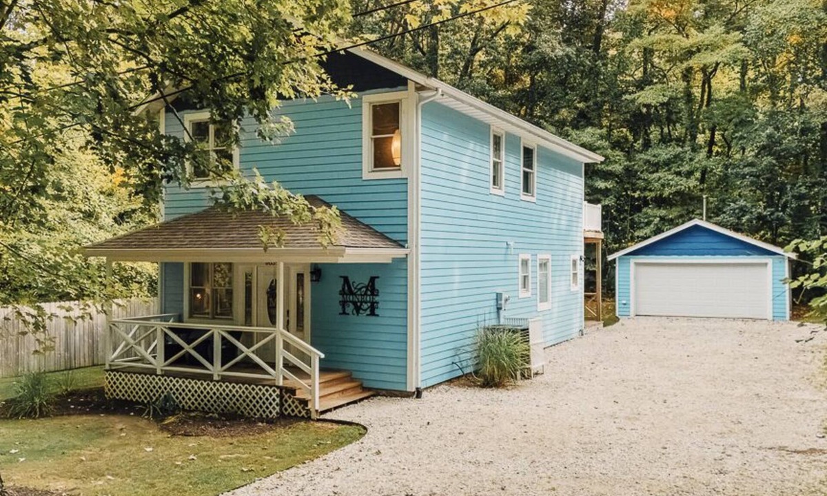 Lake Michigan Beach House | Monroe House - 2 Minute Drive to Lake Michigan ● Pet Friendly ● Beach Access