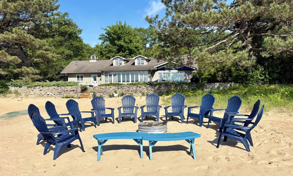 Caseville House | NEW - Private Lakefront Home w/AC - 2 miles from Downtown Caseville