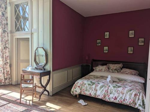 Noyant House | Notre château familial, datant du XVIIe siècle