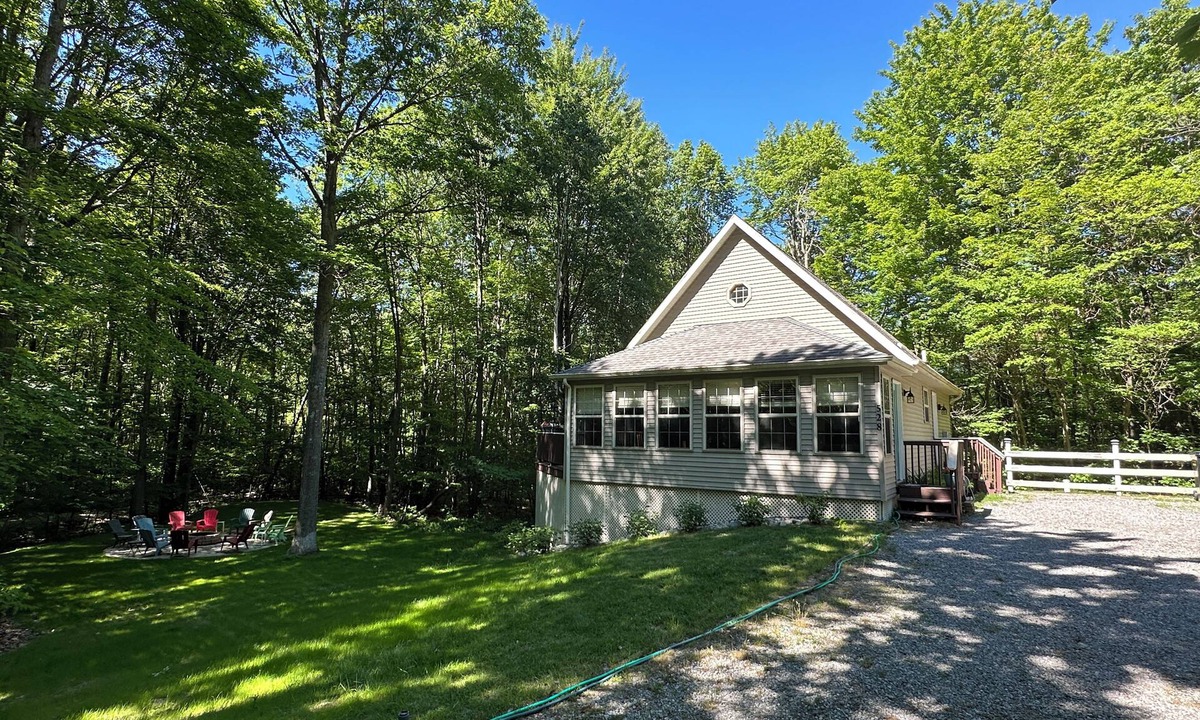 Mears House | Privacy and Luxury await! Fire Pit Patio, Large Outdoor Deck, and Heated Pool.