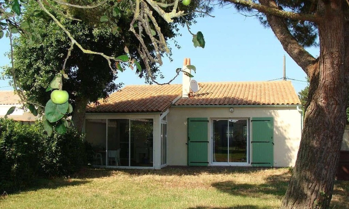 Saint-Denis-d'Oleron House | Quiet 3-room house with garden and parking in Saint-Denis-d'Oléron