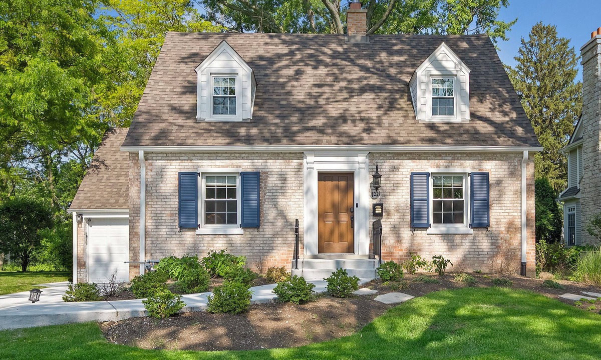 Wheaton House | Quintessential and Idyllic home perfectly situated near downtown Wheaton.