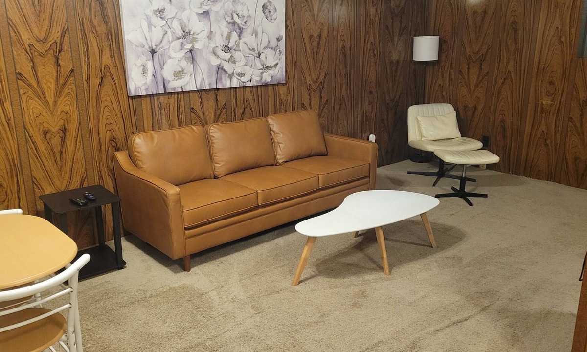 Hammond Apartment | Relax by Lake Michigan, just a quick 17-min drive away