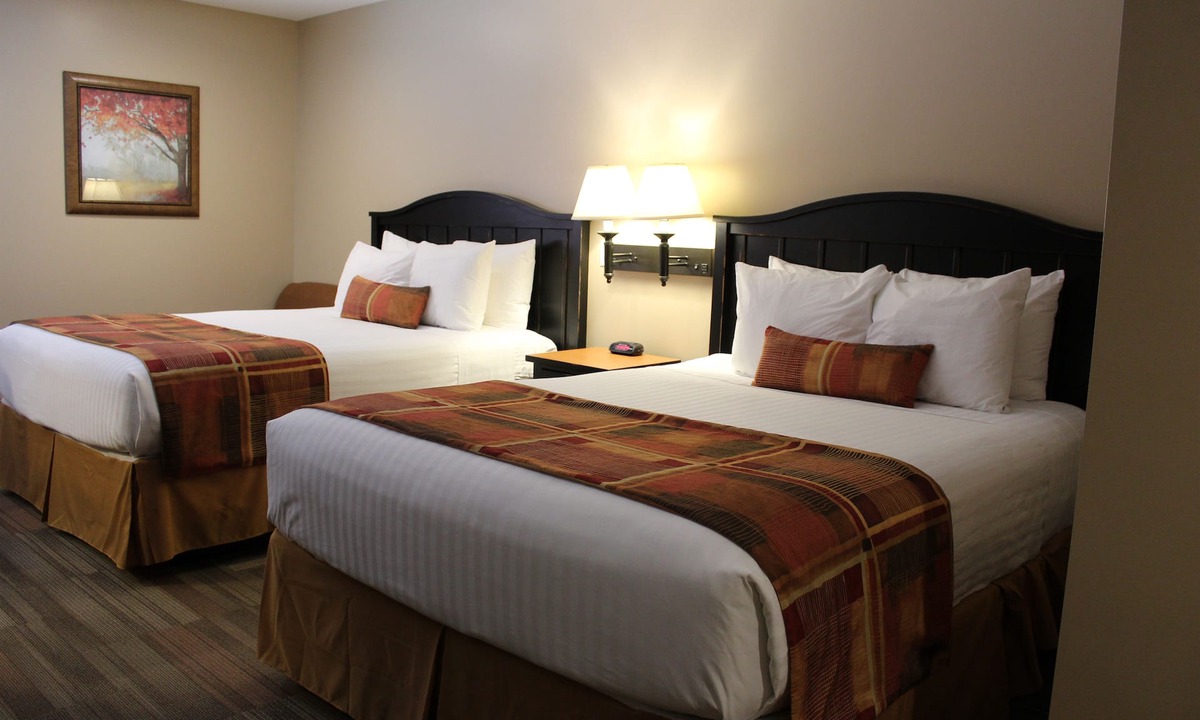 Gladwin Hotel | Rivertown Inn