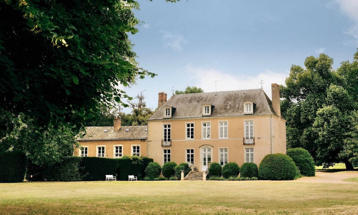Bazouges-sur-le-Loir Other | Séjournez au Château de Marigné - Entre Paris et Nantes