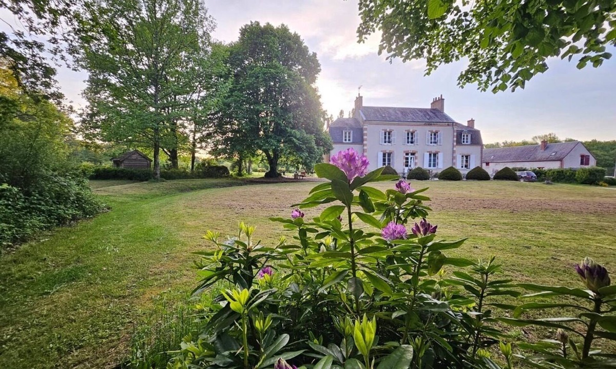 Crouy-sur-Cosson Other | Sologne - château de. la chapelliere 14 pers. near Chambord