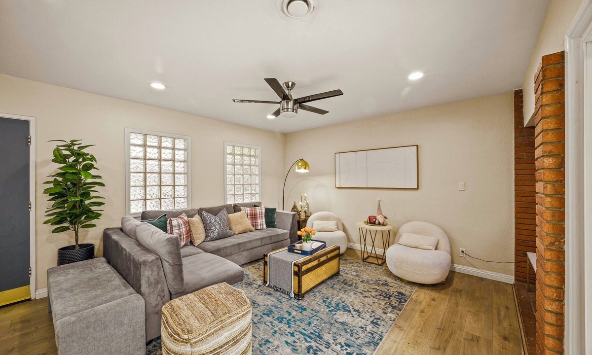 Monterey Park House | Spacious 4BR/3BA LA Retreat! Minutes to Downtown! Sleeps 10