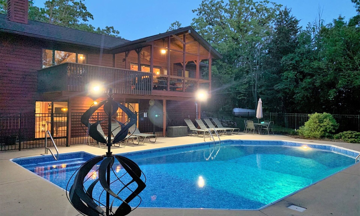 Lake Geneva House | Spacious 4BR Near Lake Geneva - Sparkling Pool - Scenic Views & Game Room