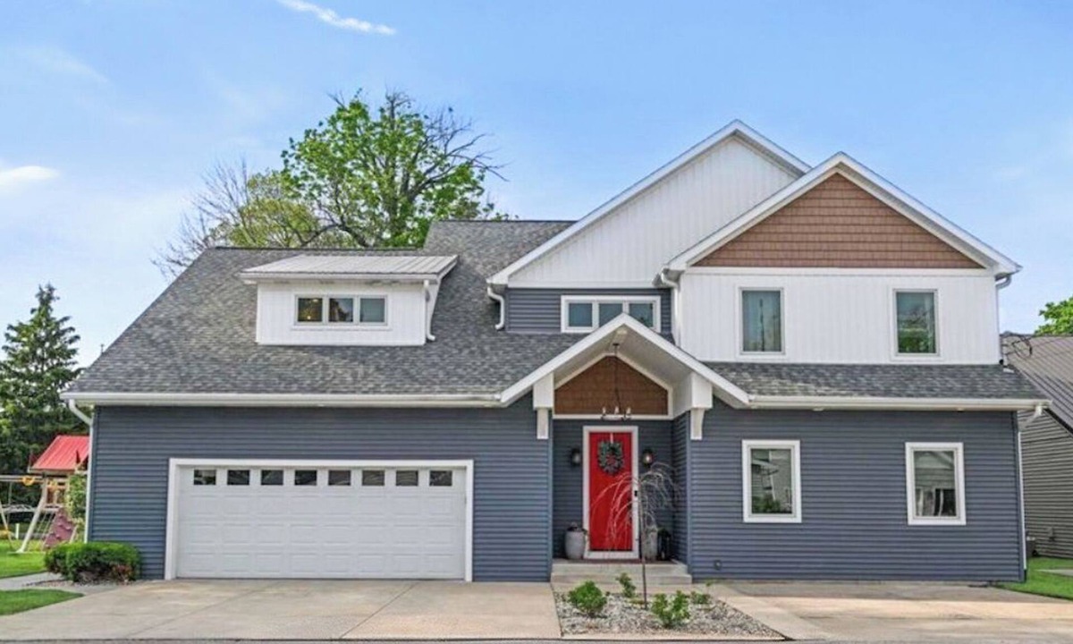 Enchanted Hills House | Spacious 5-bedroom lake house on Wawasee Lake Channel w/private beach