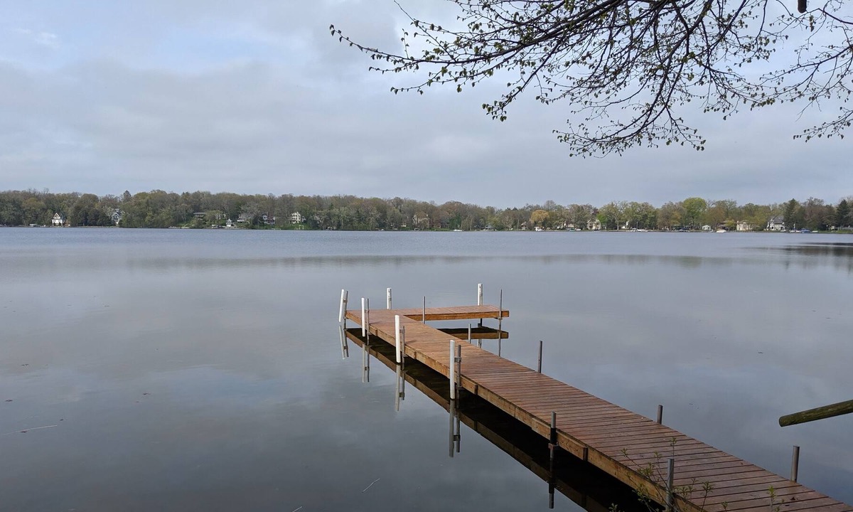 Bohners Lake House | Spacious All Season Lake Front Retreat