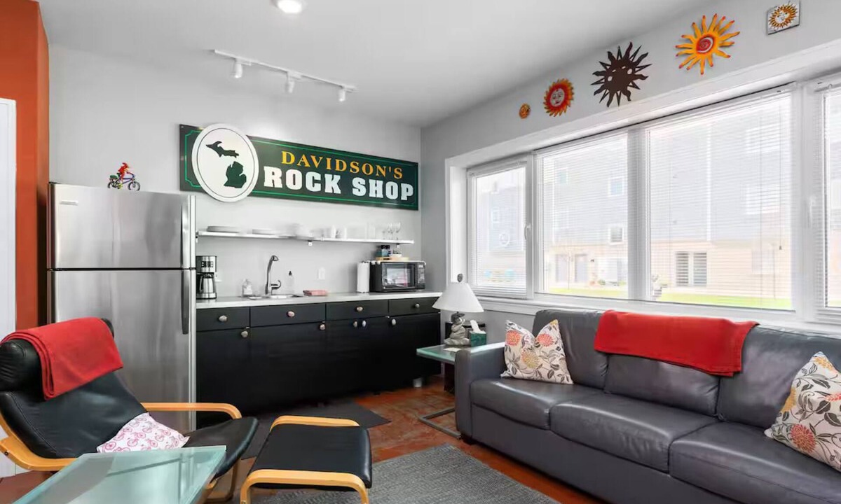 Traverse City Apartment | Sunny West Bay Retreat, Cozy Apartment on the Bay, steps from Downtown.