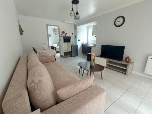 Saint-Aignan-Grandlieu Apartment | T1 cosy avec jardin à 7 min de l'aéroport, proche de Nantes