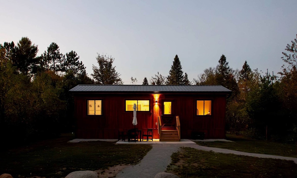 Porterfield House | The Briar - New! - Menominee River Tiny Cottage