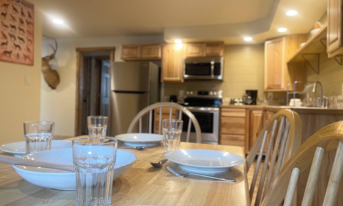 Indian River House | The Fox Family Lodge at The Totem Lodges