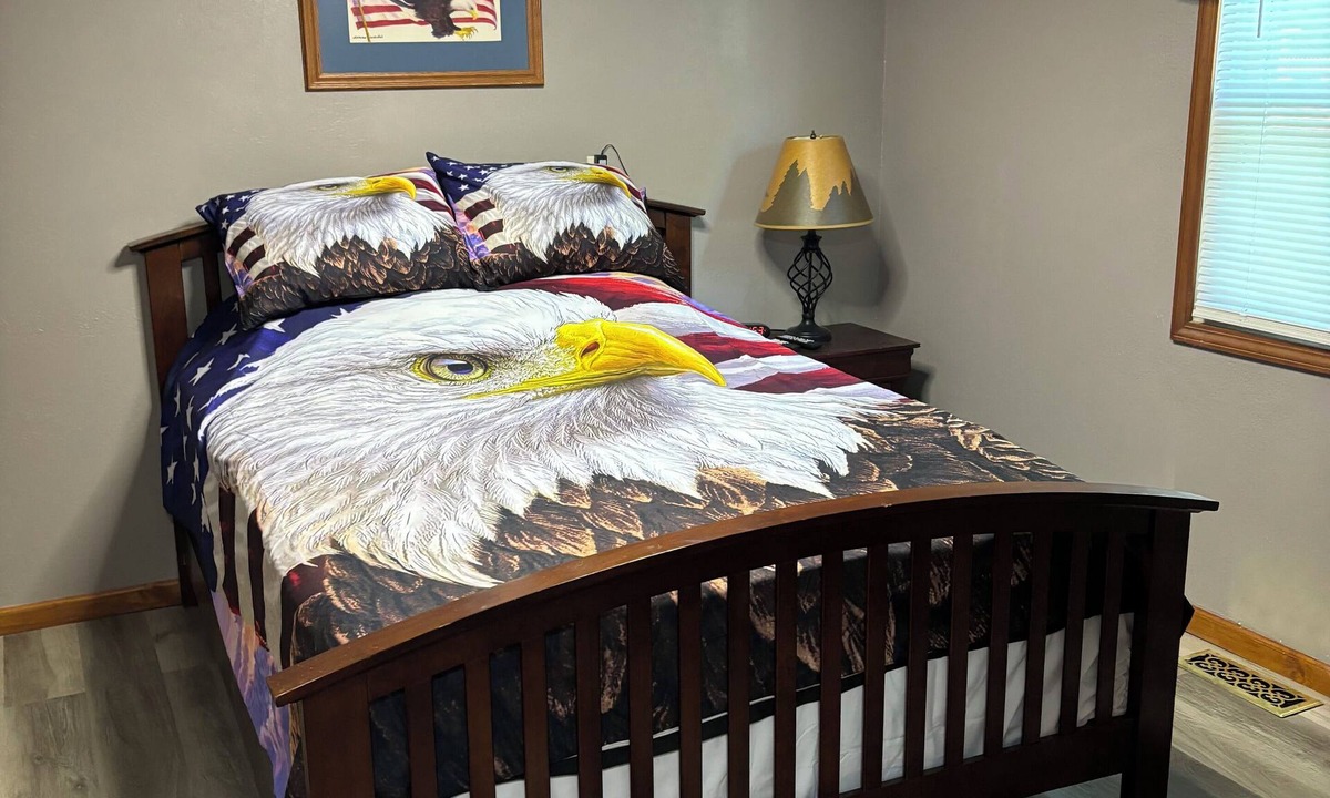 Logansport House | Wonderful 2-bedroom house with AC in pleasant Logansport