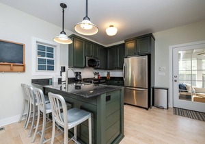(2026 OPEN!) Association Pool Close To Beach & Downtown!